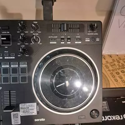 Pioneer DDJ-REV1 2
